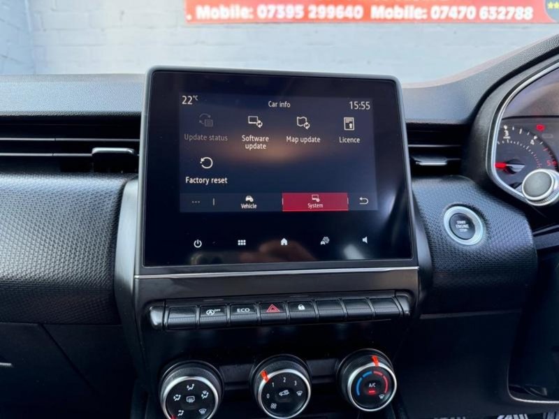 RENAULT CLIO