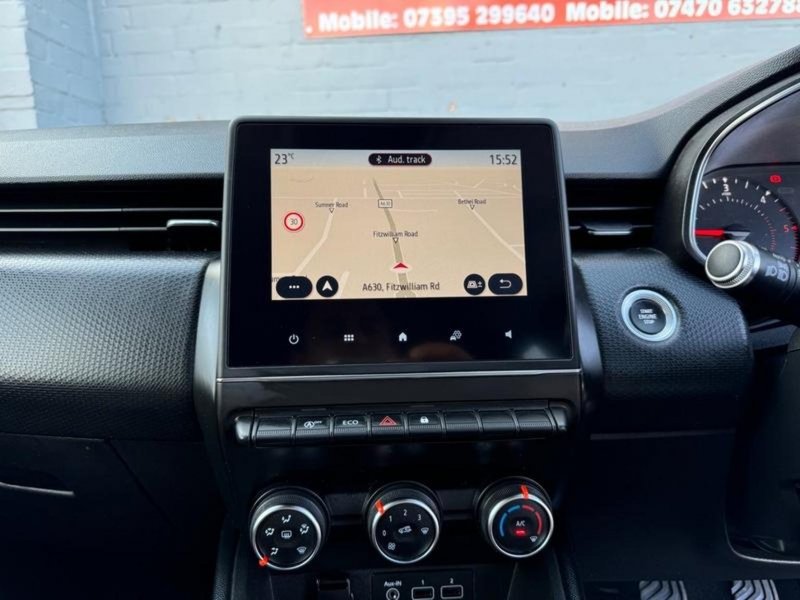 RENAULT CLIO