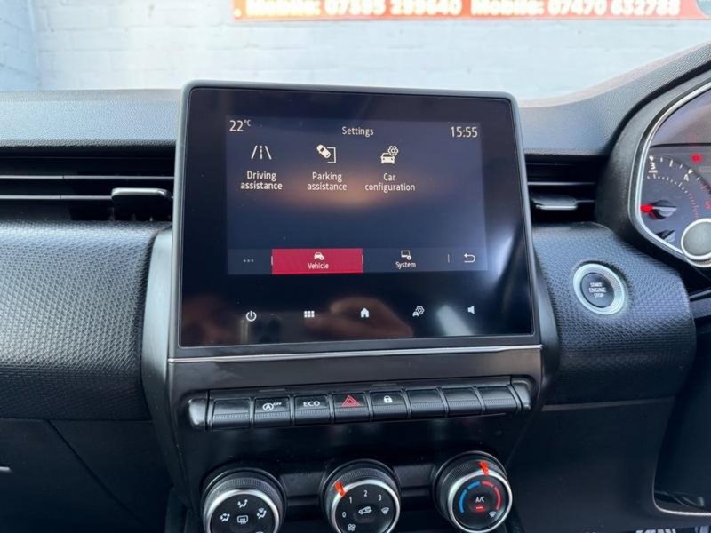 RENAULT CLIO