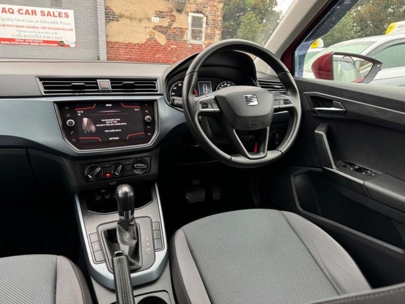 SEAT ARONA