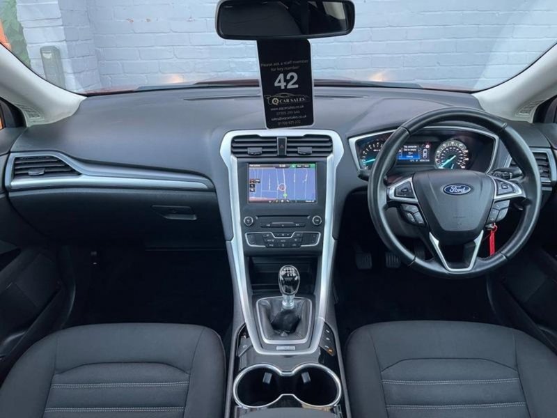 FORD MONDEO