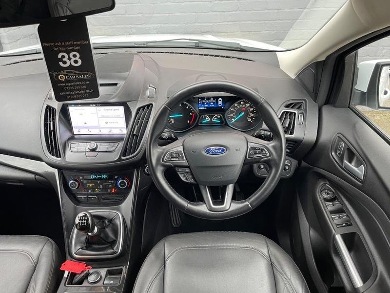 FORD KUGA