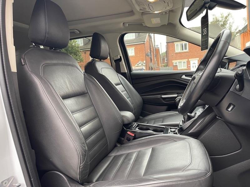 FORD KUGA
