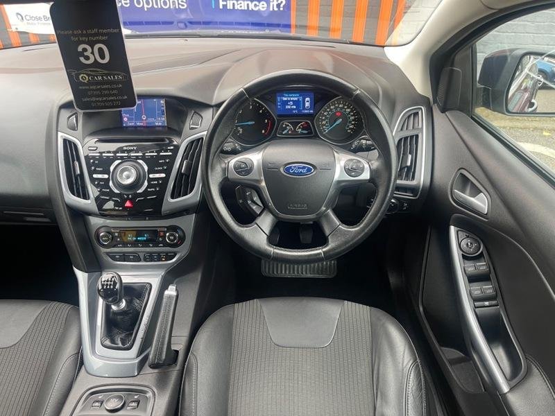 FORD FOCUS