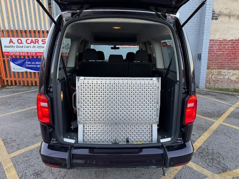 VOLKSWAGEN CADDY MAXI LIFE