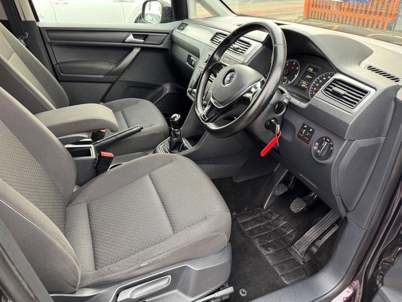 VOLKSWAGEN CADDY MAXI LIFE