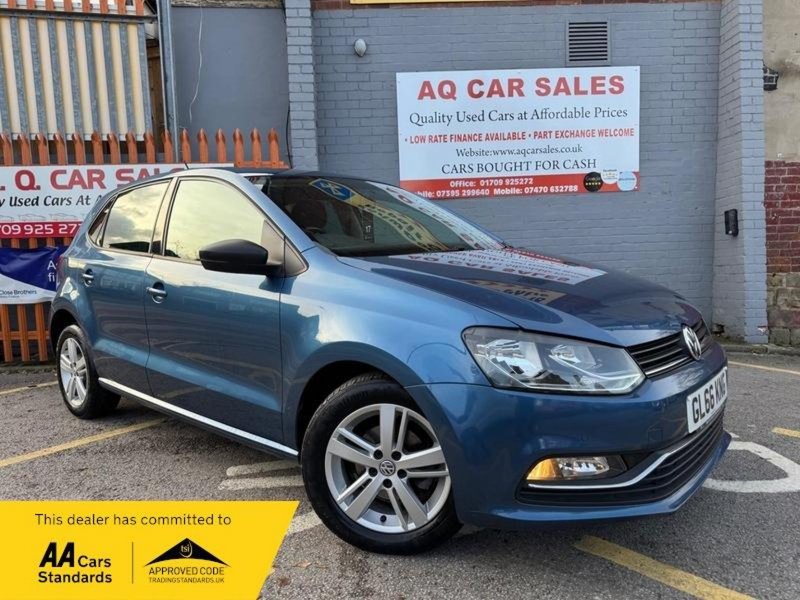 VOLKSWAGEN POLO