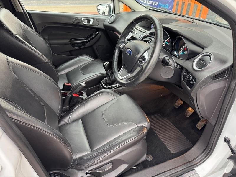 FORD FIESTA