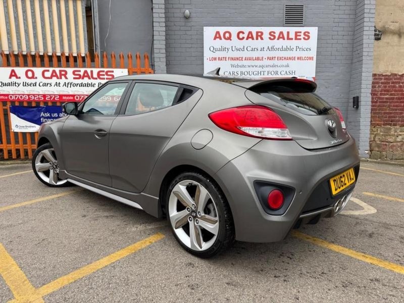 HYUNDAI VELOSTER