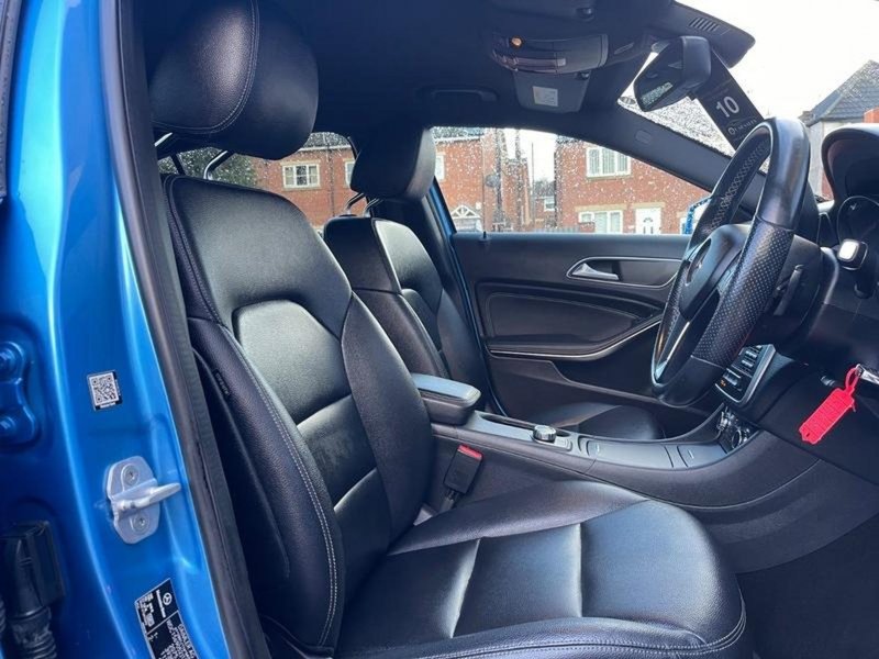 MERCEDES-BENZ GLA CLASS