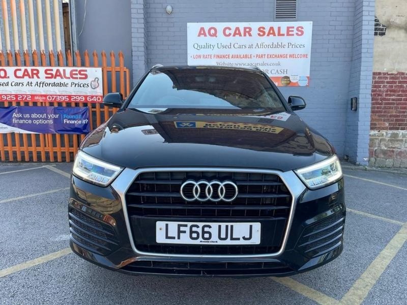 AUDI Q3