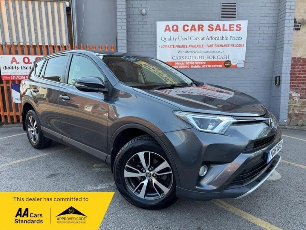 Used TOYOTA RAV4 2016 Grey for sale - £11690 in Rotherham, Yorkshire ...
